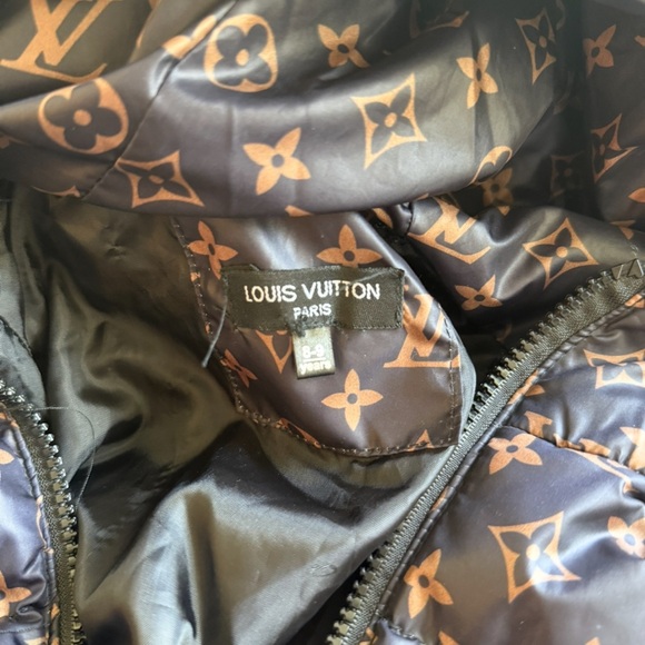 Louis Vuitton Black and Gold Monogram Jacket - Picture 4 of 5